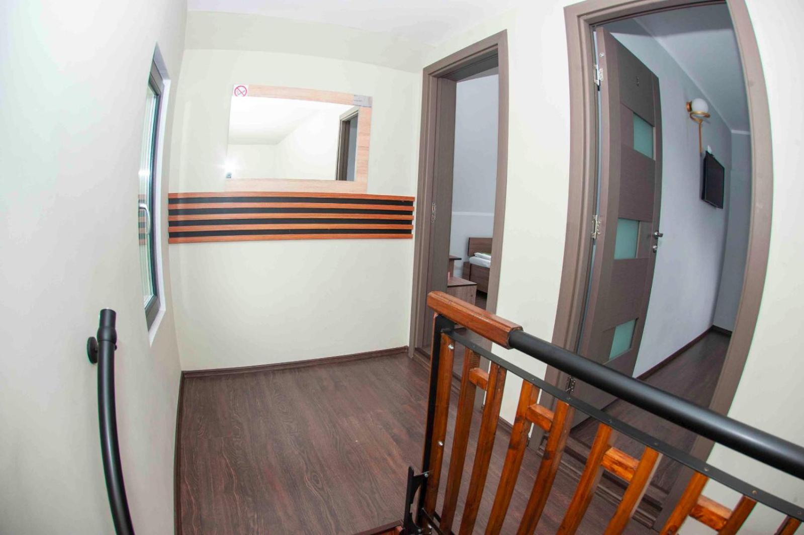 La Coti Villa Tarlungeni Ngoại thất bức ảnh